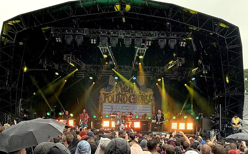 File:NFG SlamDunk 2019.jpg