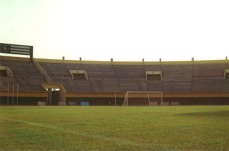 File:Stadiumbobodioulasso1.jpg