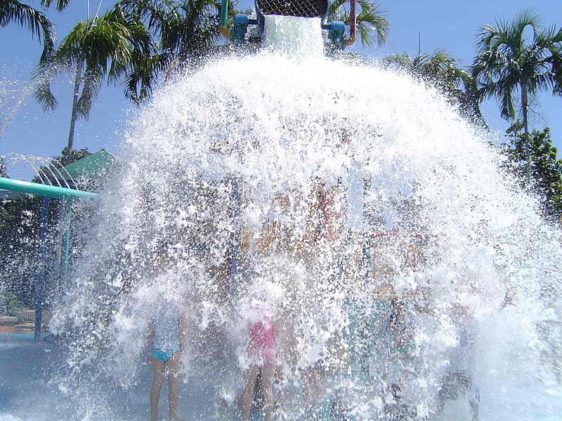 File:Townsville Water Playground.jpg