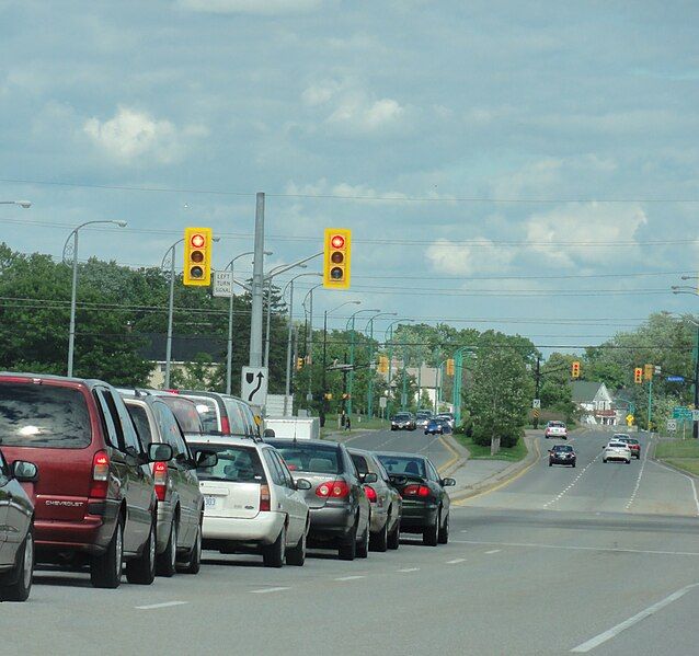 File:420 Expressway.JPG