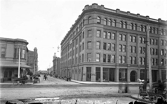 When it opened in 1894, the Bradbury Building towered above its neighbors and became the southwestern anchor of the business district, then centered around First and Main.[31]