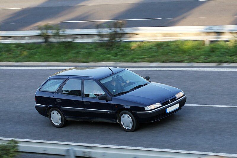 File:Citroën Xantia Estate.JPG