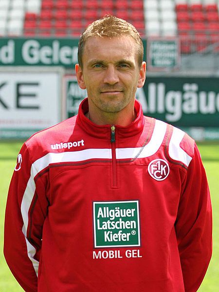 File:Fitnesstrainer Oliver Schäfer.jpg