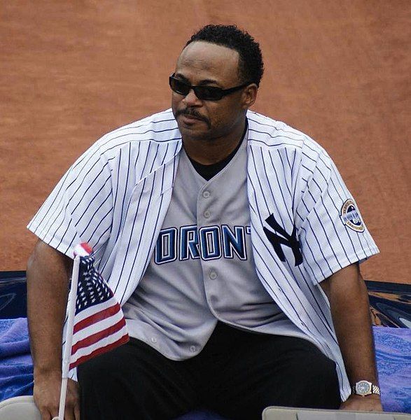 File:Jesse Barfield 2009.jpg