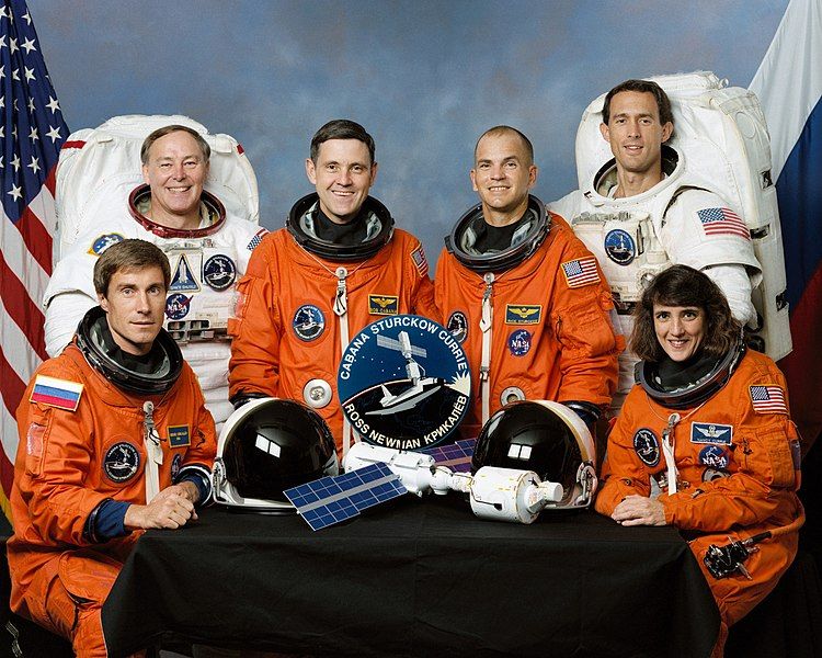 File:STS-88 crew.jpg