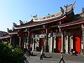 Xingtian temple (行天宮) in Zhongshan district, Taipei City. Photo credit: User:Ellery February 18, 2006.