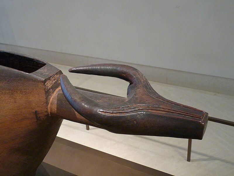 File:Yangere slit drum.jpg