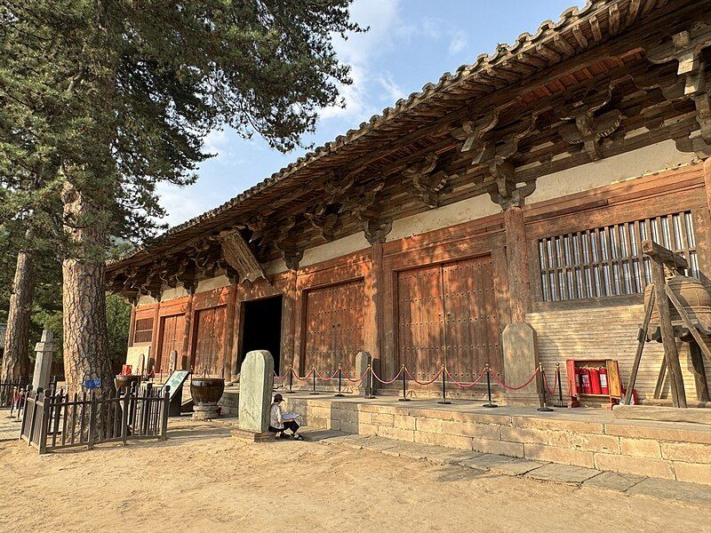 File:佛光寺东大殿右侧面.jpg