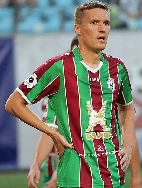 File:Aleksandr Bukharov 2018.jpg