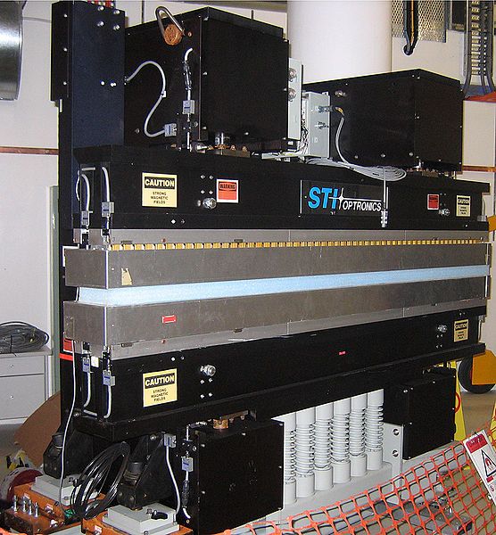 File:Aust.-Synchrotron,-Undulator,-14.06.2007.jpg