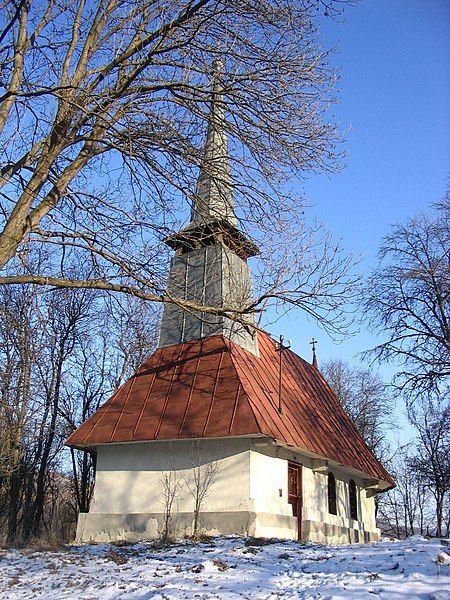 File:Biserica din Cublesu.jpg