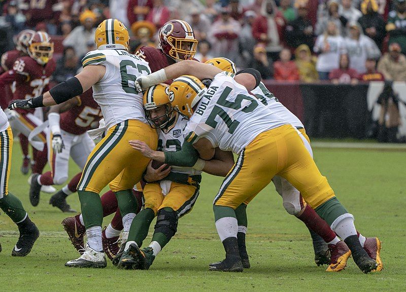 File:Bryan Bulaga 2018.jpg