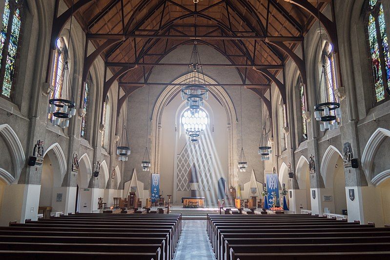 File:Cardiff Metropolitan Cathedral.jpg