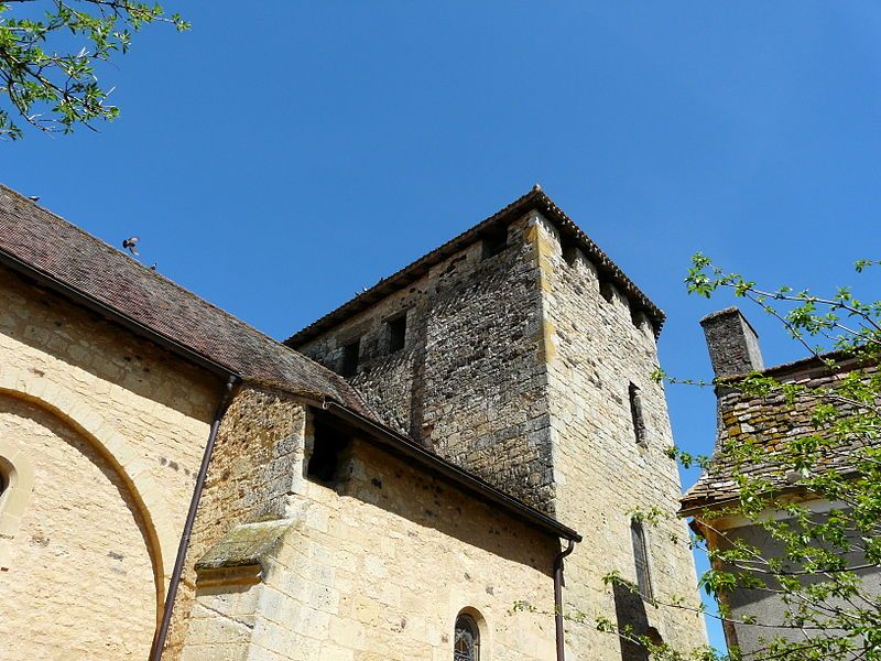 File:Cendrieux église clocher.JPG