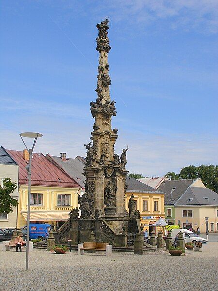 File:De- Policka, Mariensäule.jpg