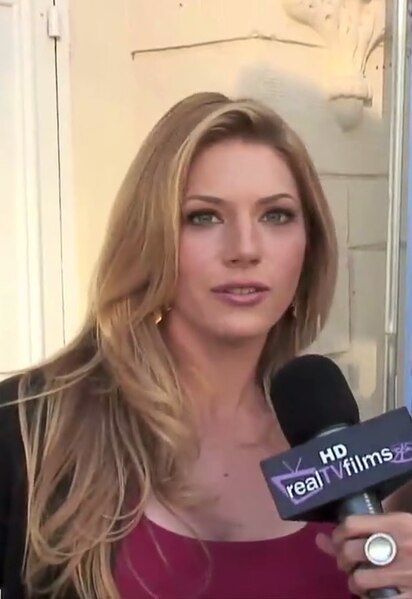 File:Katheryn Winnick.jpg