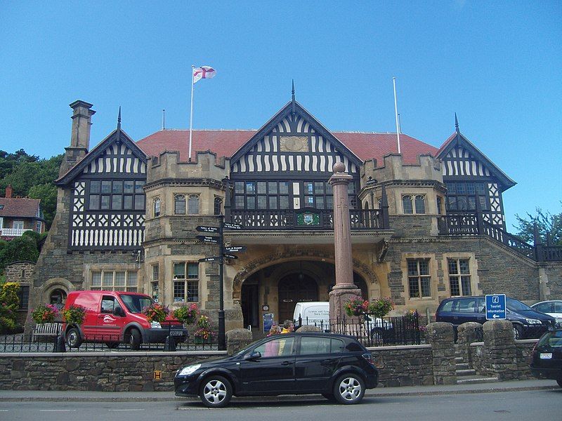 File:Lynton townhall.JPG