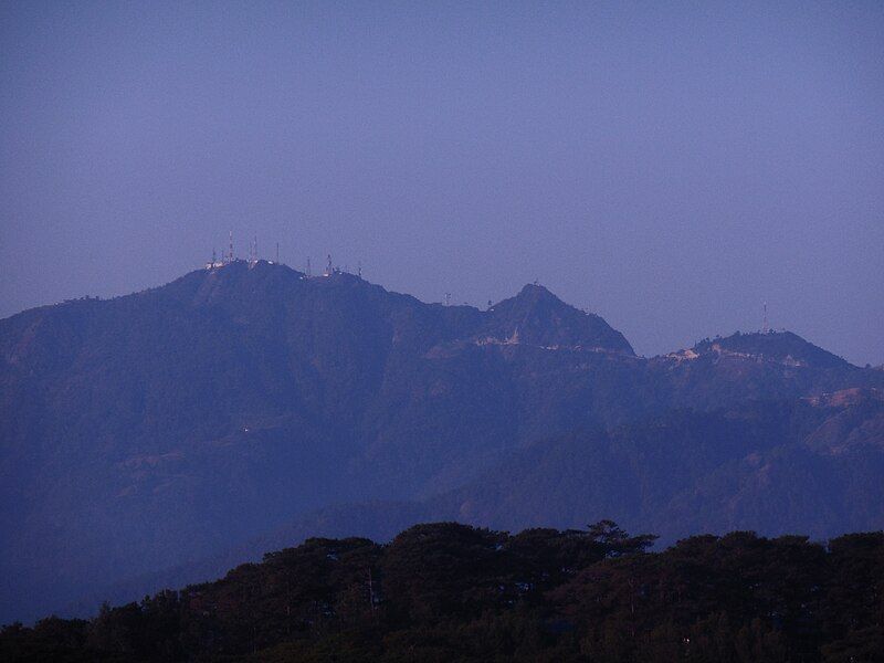 File:Mount Santo Tomas.jpg