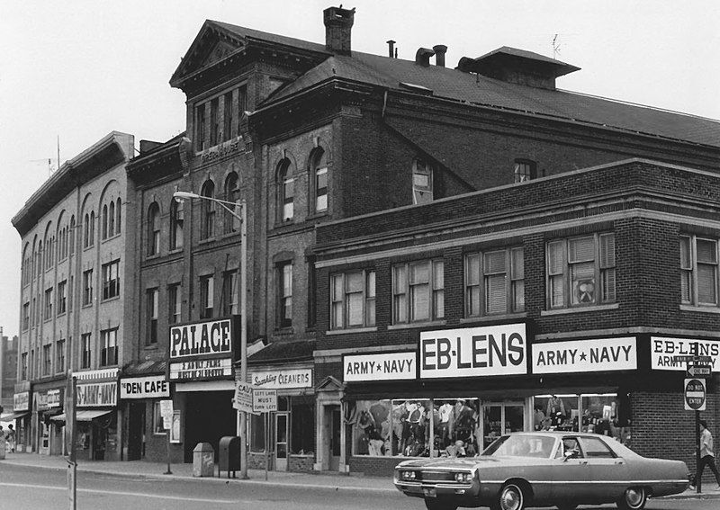 File:NewBritainOperaHouse.jpg