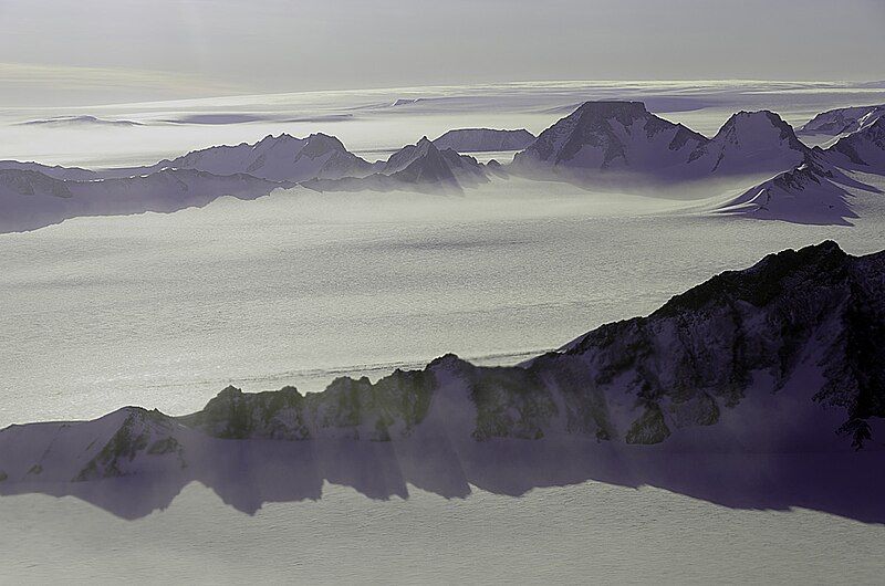 File:Shackleton Range (6269814595).jpg