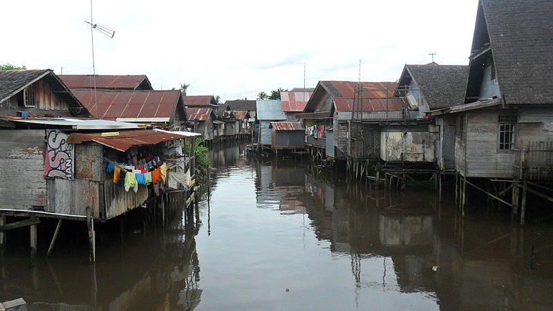 File:Sungai Miai, Banjarmasin.jpg