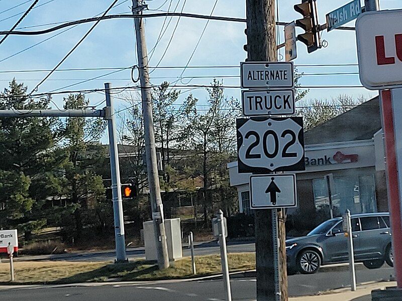 File:US-202-ALT-TRUCK.jpg