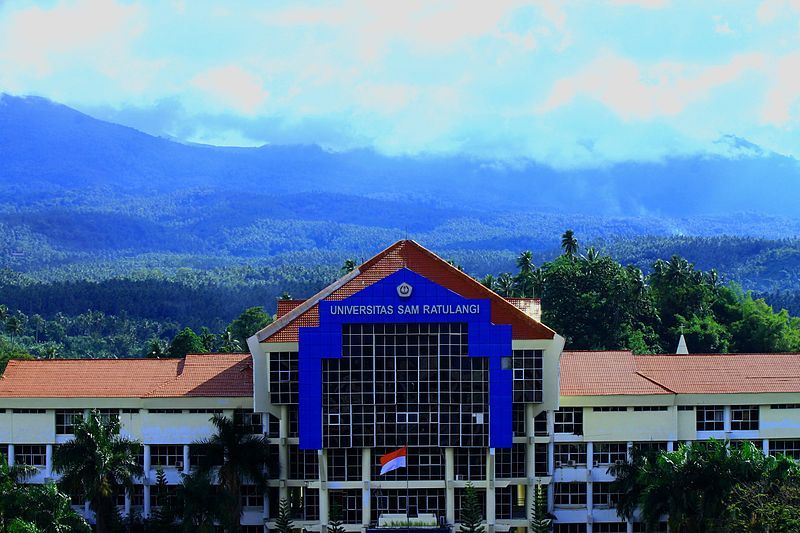 File:Universitas Sam Ratulangi.JPG