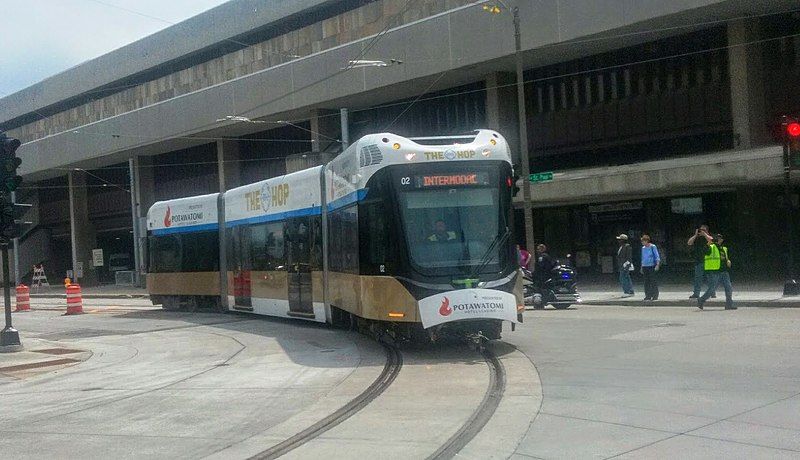 File:2nd Milwaukee Streetcar.jpg