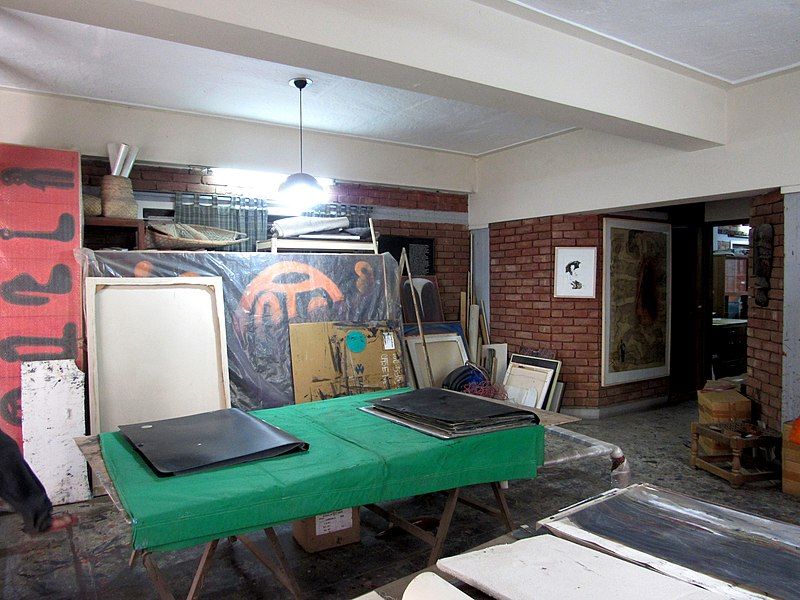 File:HK studio 01.jpg