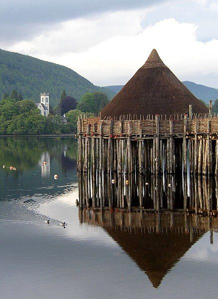 File:Loch Tay Crannog.jpg