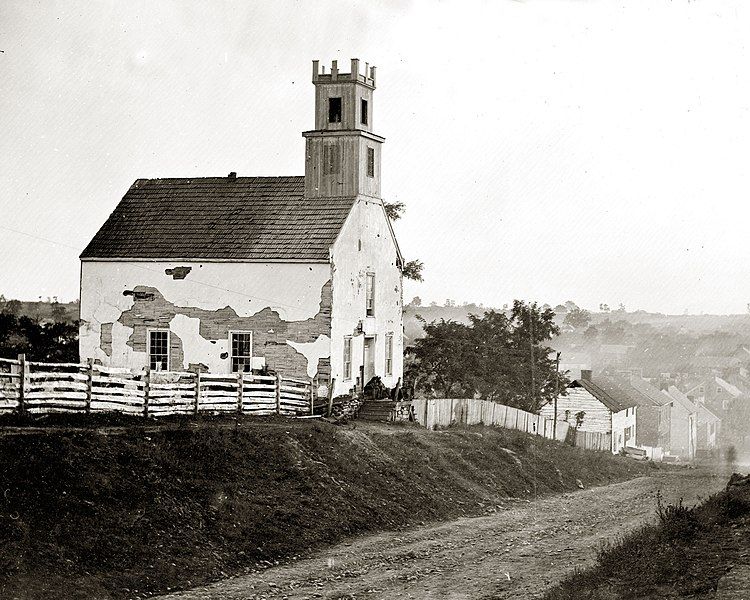 File:LuthernChurchSharpsburg1862.jpg