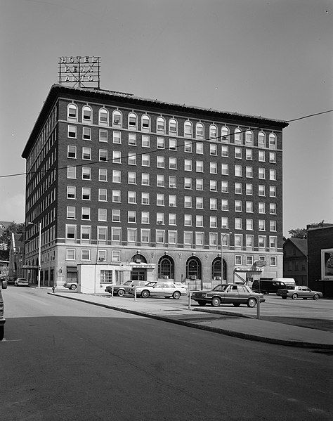 File:Penn Alto Hotel.jpg