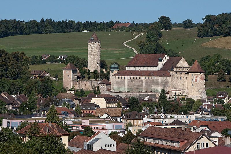 File:Pruntrut-Schloss.jpg