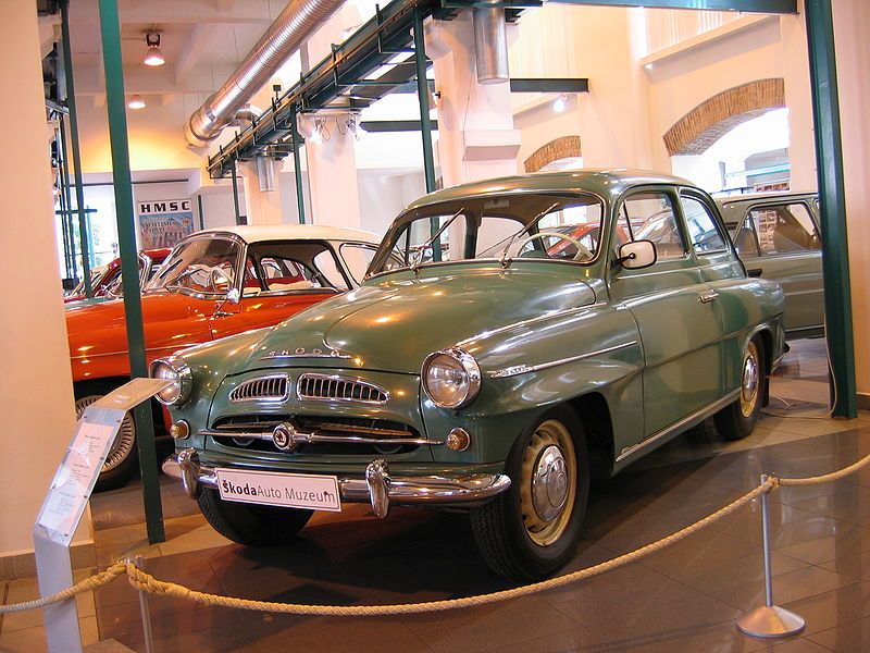 File:Skoda-museum-mlada-boleslav-rr-076.jpg