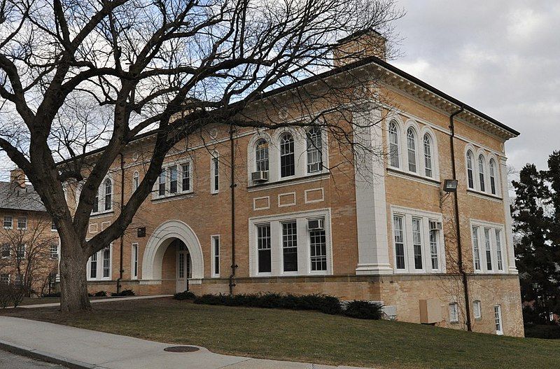 File:Tufts MinerHall.jpg