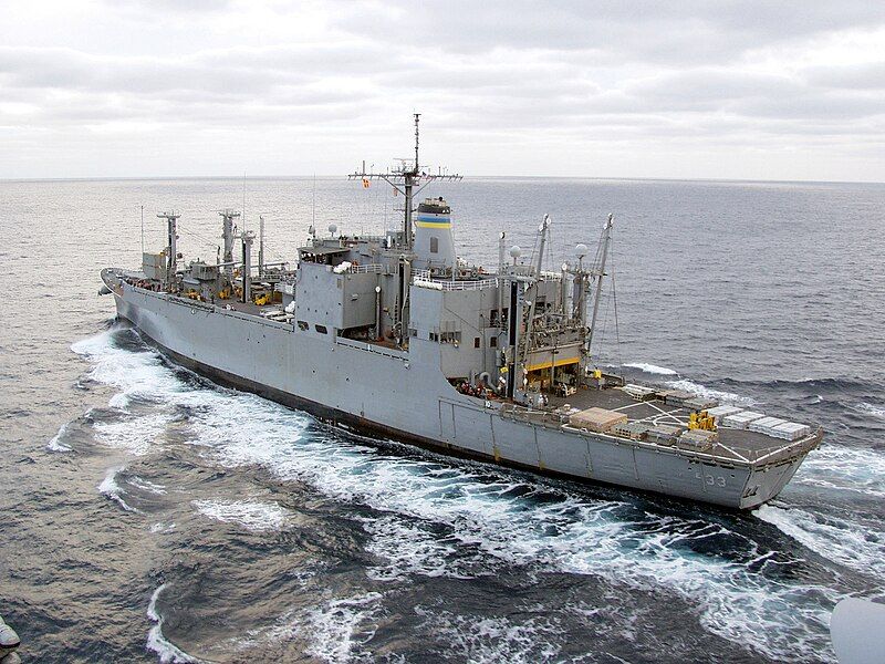 File:USNS Shasta T-AE-33.jpg