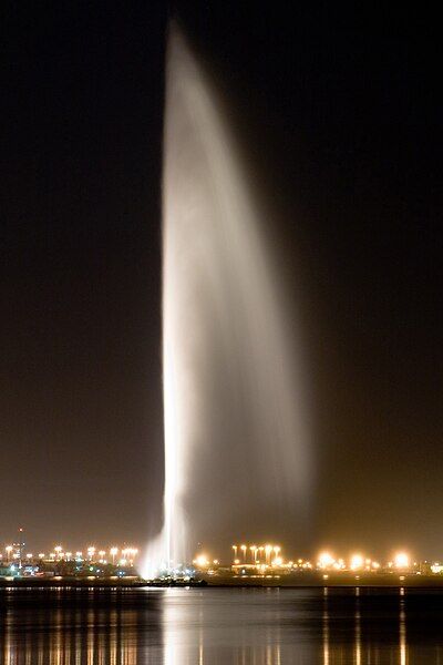 File:Bahrain fountain-edit1.jpg