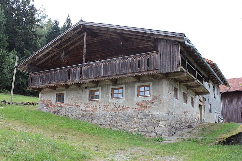 File:Bauernhaus, Kellburg 3.JPG