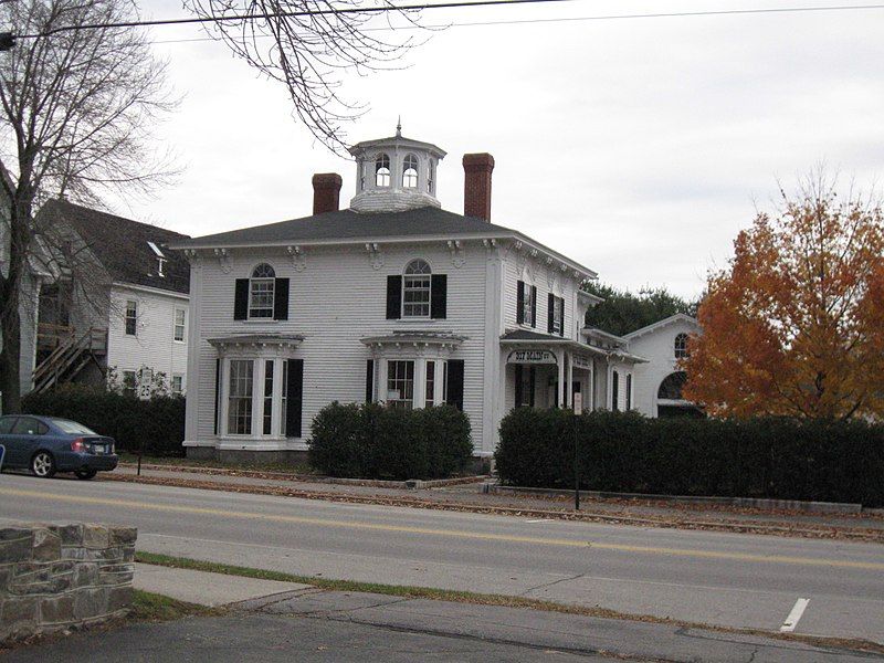 File:Capt Blanchard House.jpg