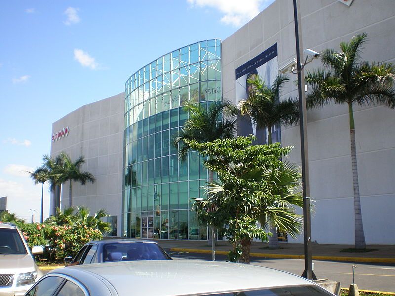 File:Galeria Siman Managua.jpg