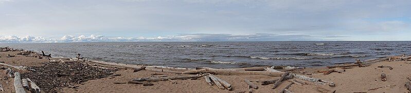 File:HayRiver-GreatSlaveLake-DSC00603.jpg