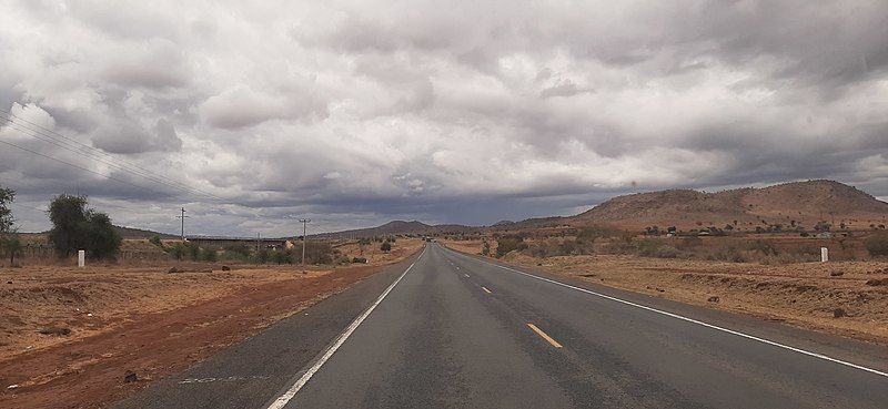 File:Highway kenya.jpg