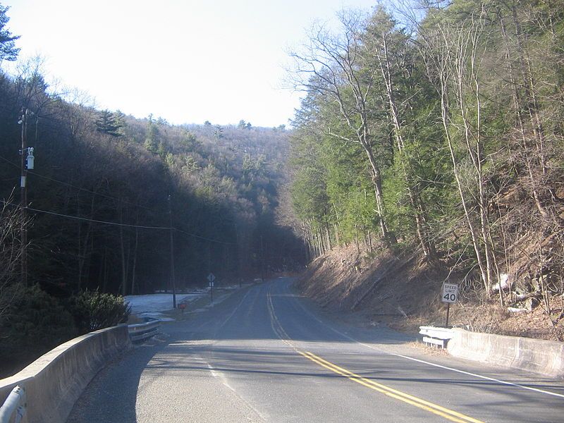 File:Jacks Hollow Road.jpg