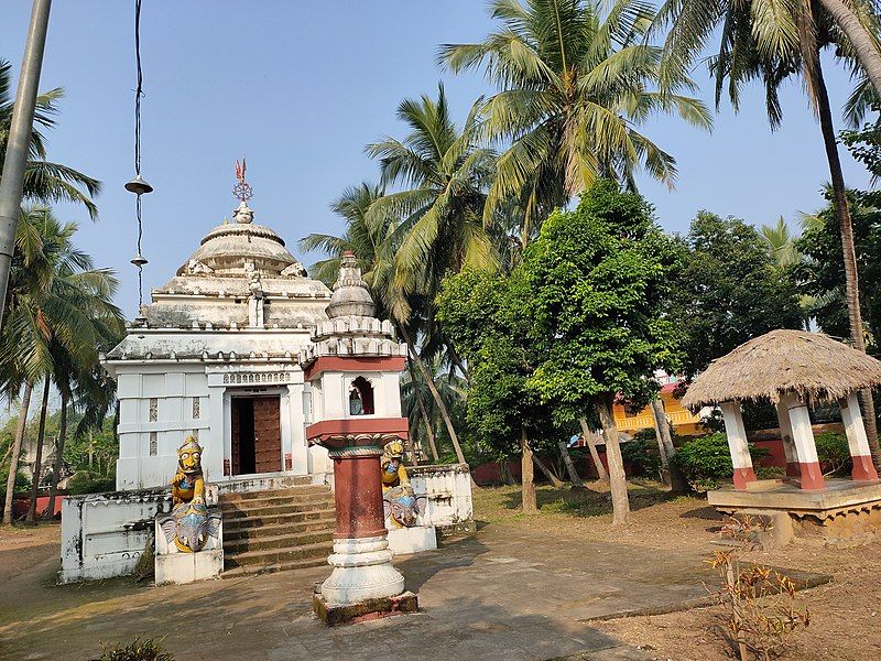 File:Mahimamani Temple.jpg