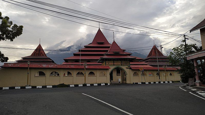 File:Masjid Sultan Ternate.jpg