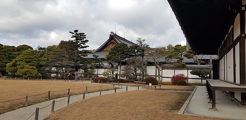 File:Ninomaru garden.jpg