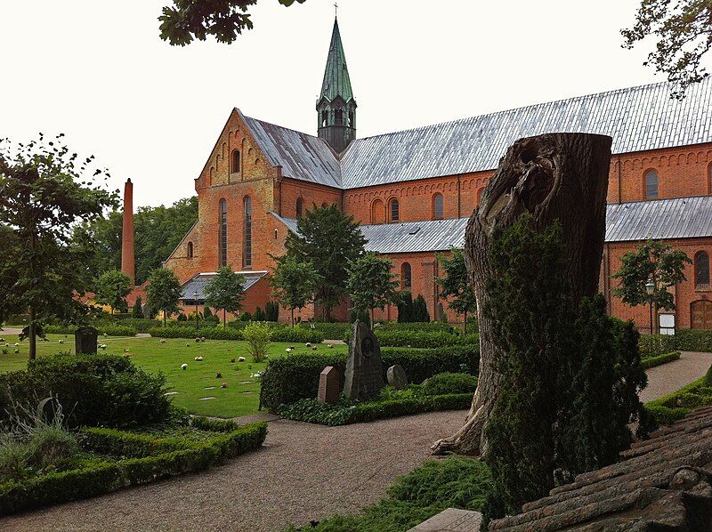 File:Soro Klosterkirke.JPG