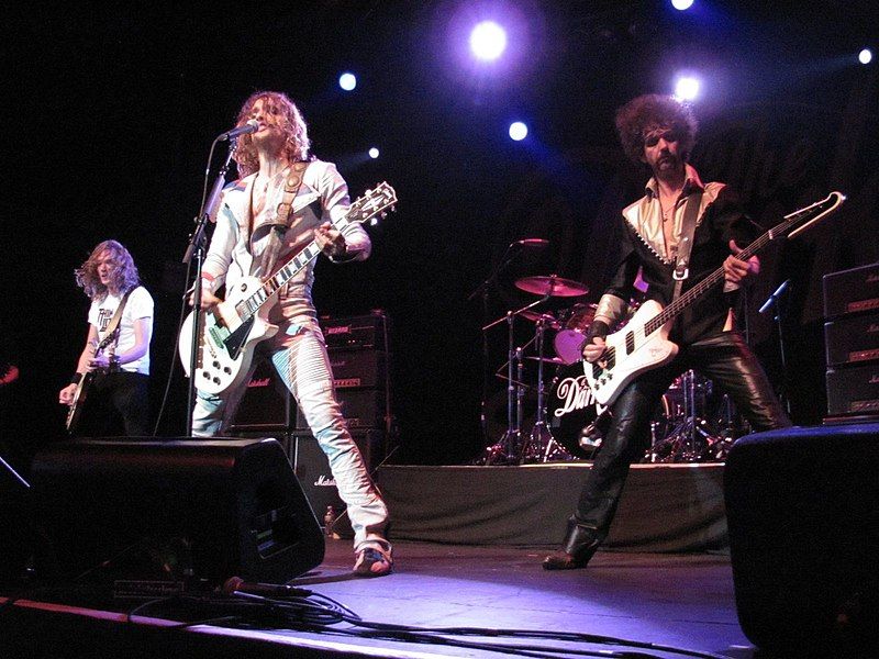 File:TheDarkness2012.jpg