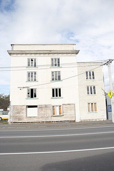 File:Wakelin's Flourmill.jpg