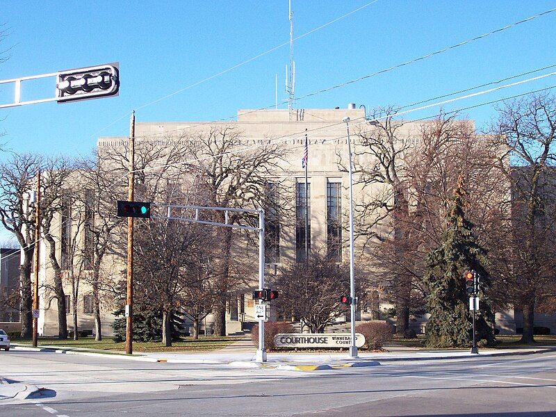 File:WinnebagoCountyWisconsinCourthouse.jpg